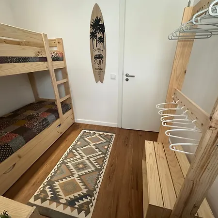 Alecrim 76 דירה נאזרה